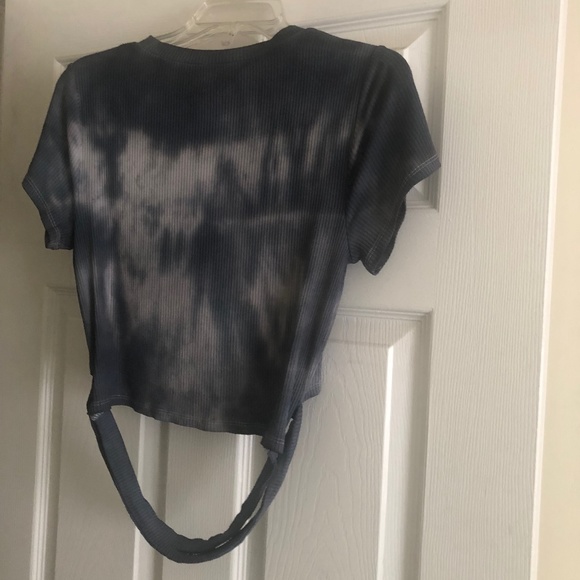 Women’s Black, Gray, and White Tie Dye Crop Top - Picture 3 of 4